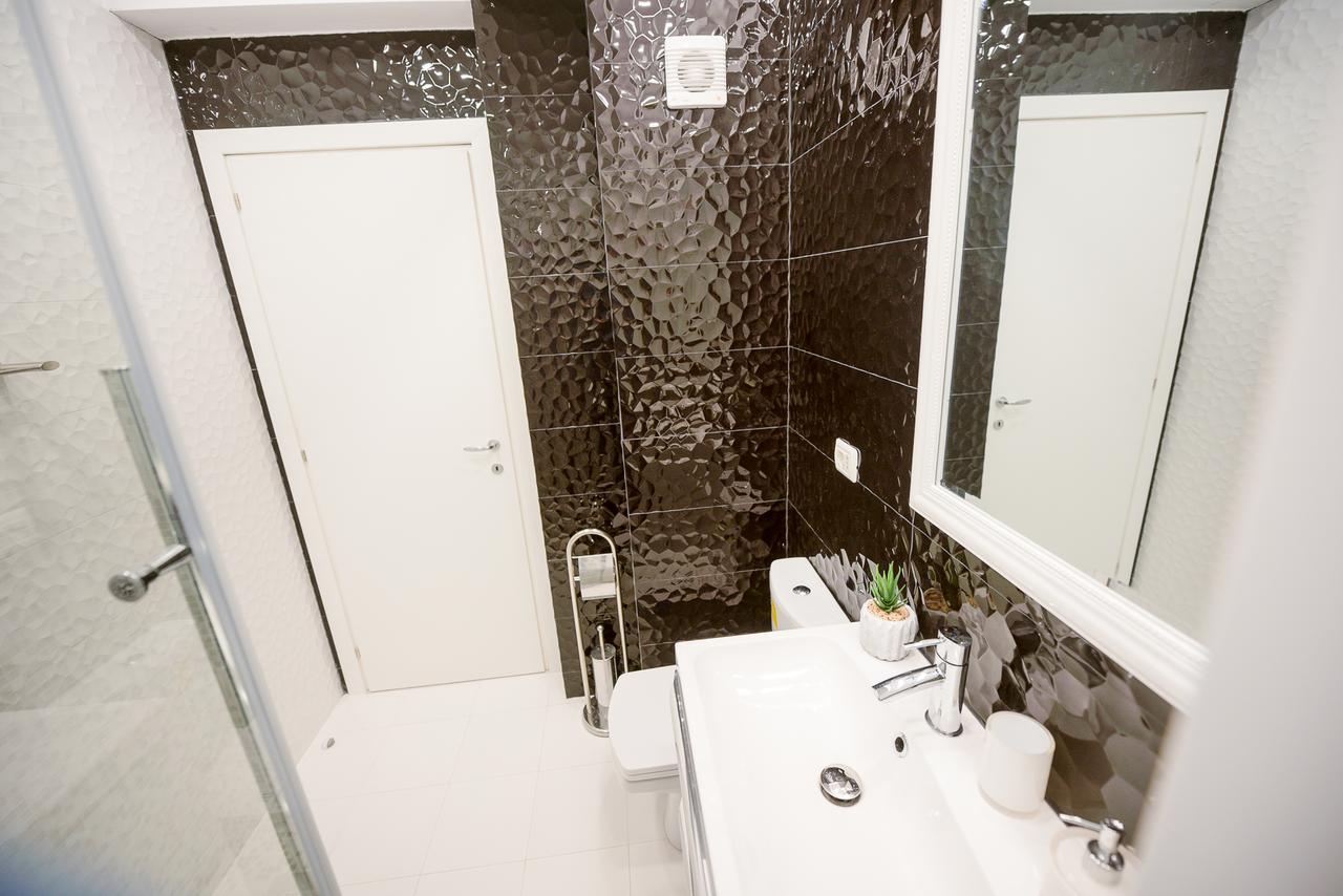 Apartament Maradeya Navodari Bagian luar foto